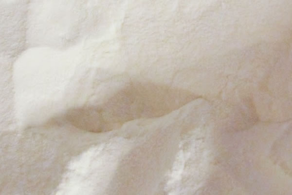 Polvo blanco - Crop cuadrado